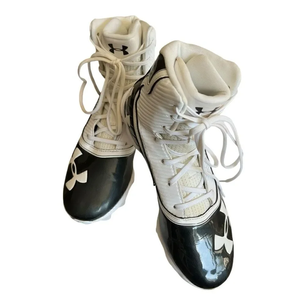 Under Amour Highlight Football Cleats. White/Black. Size: 7.5 Mens